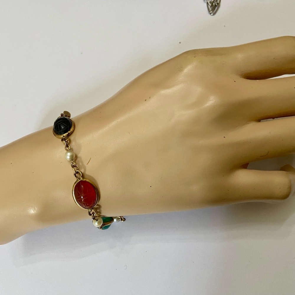 Vintage, Beautiful, Scarab- Gold Filled Bracelet - Picture 7 of 9